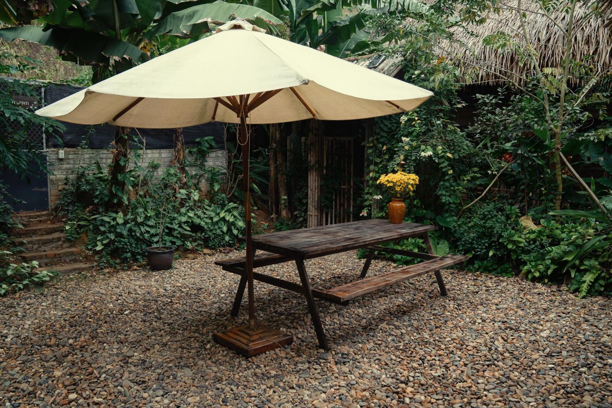 Dinh Gia Trang - Homestay & Coffee The Ruong Eksteriør bilde